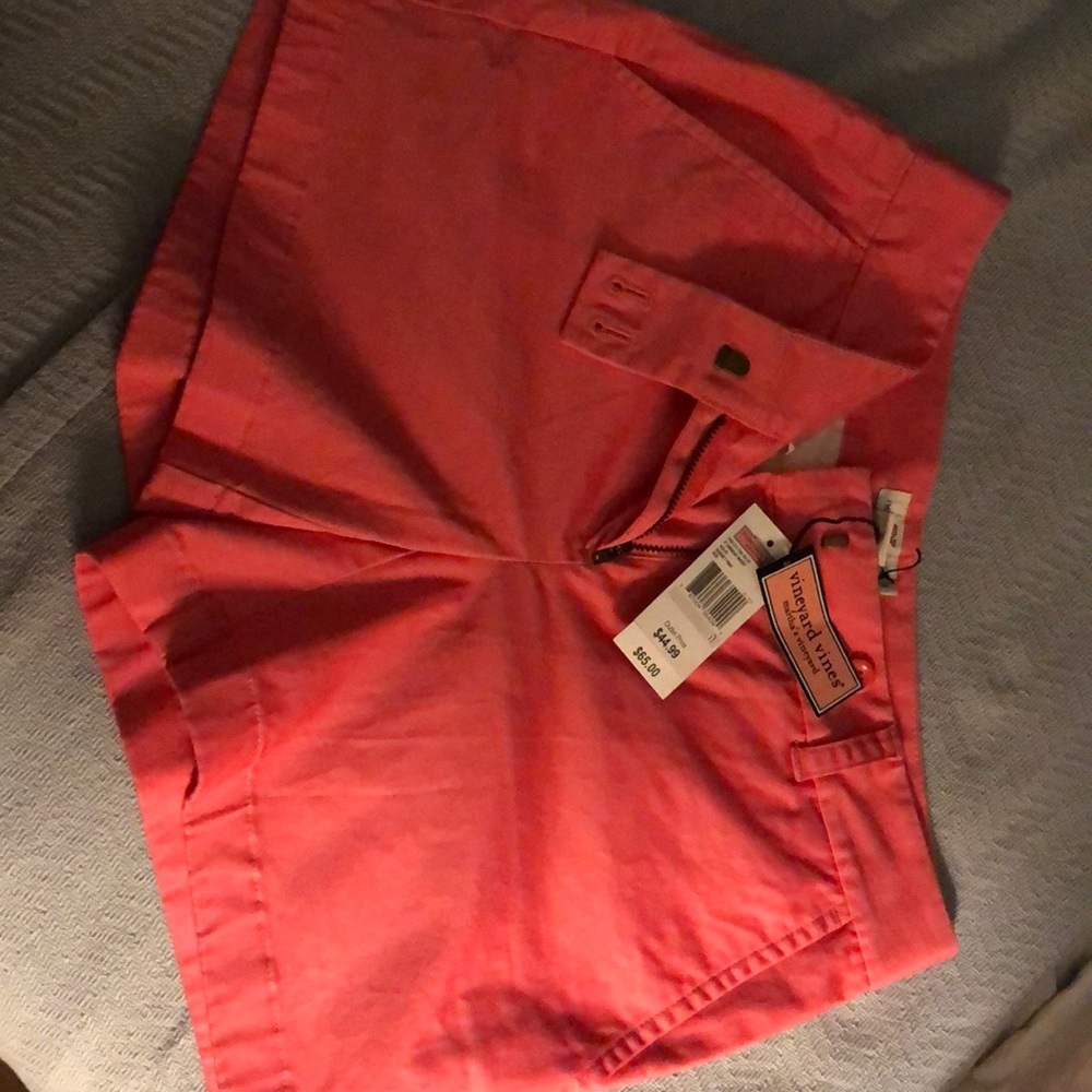 New Vineyard vines short
